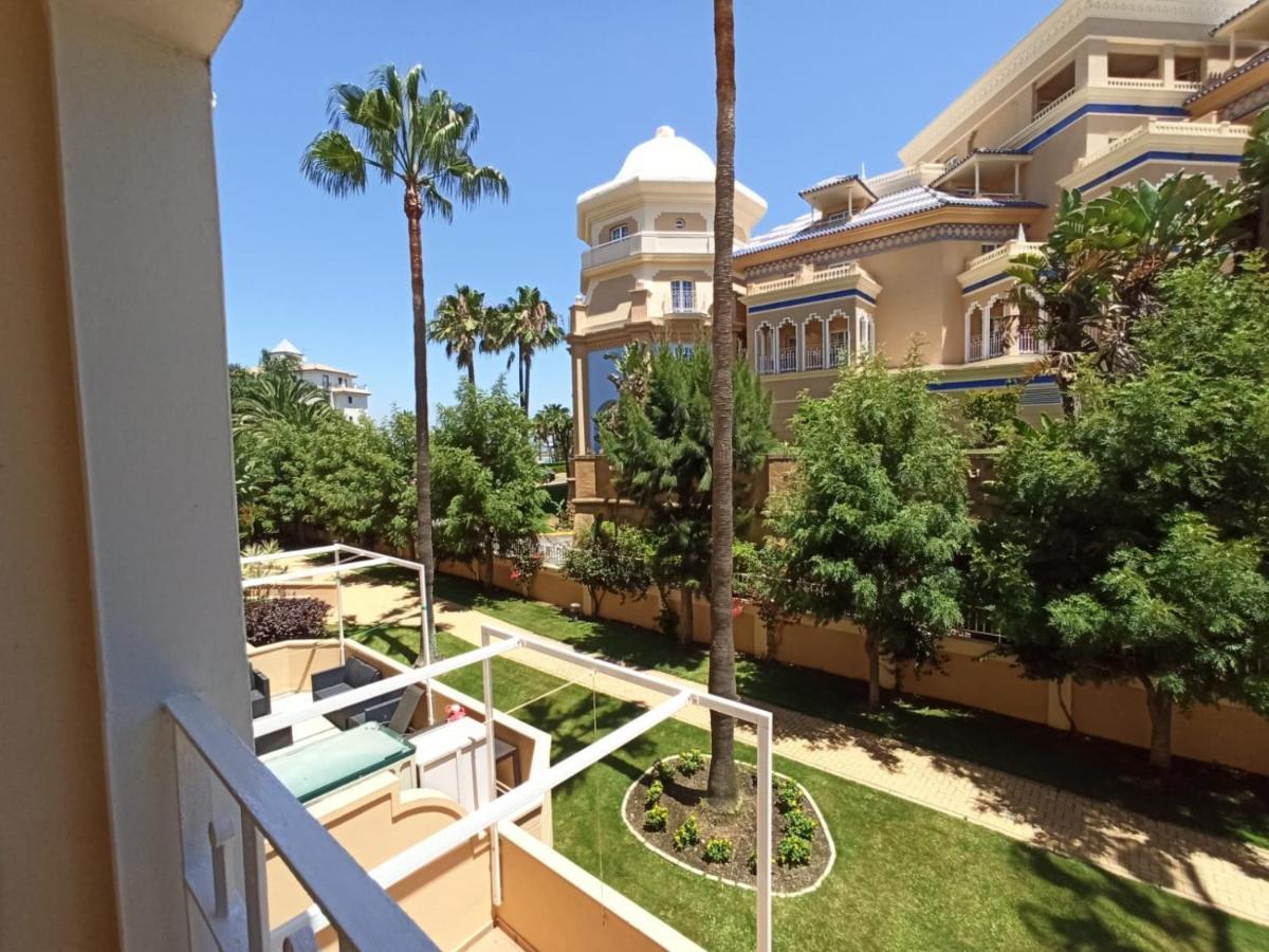 Apartamento 1 Dormitorio En Primera Linea De Playa Isla Canela Luaran gambar